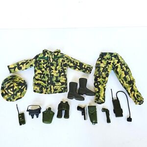 Y2K G.I. JOE Action‎ Figure Clothing Lot 13 Camo Jacket Shirt Boots Helmet 1462
